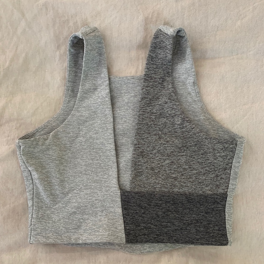 Outdoor Voices Crop top/sports bra